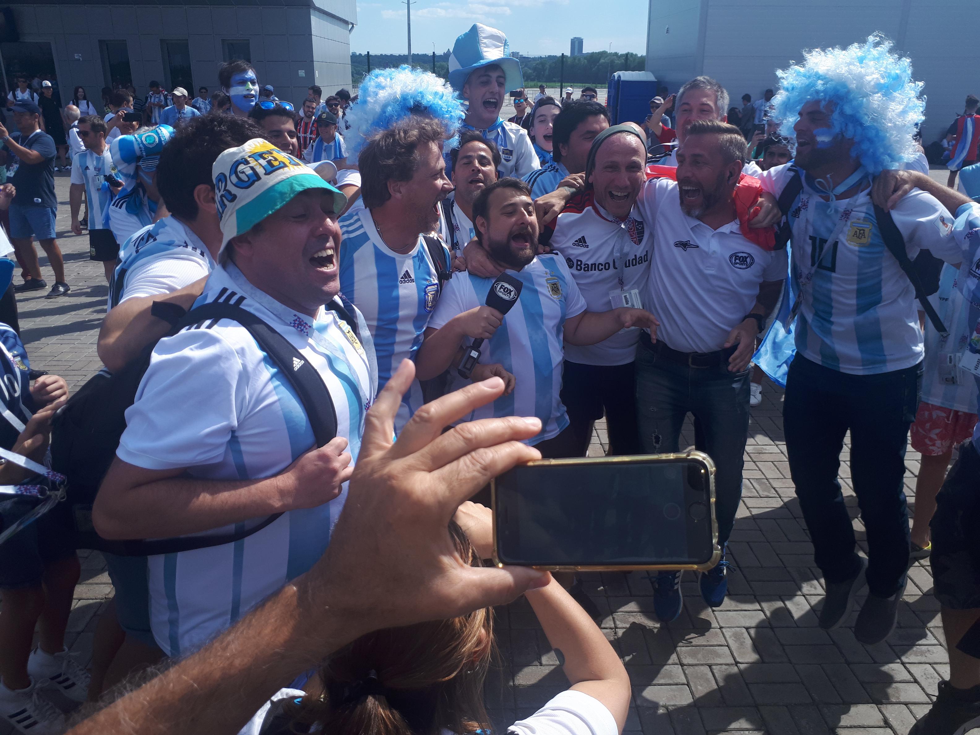 Kazán: miles de argentinos en la previa con Francia