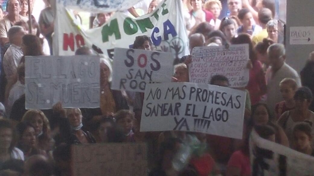 marcha vecinos carlos paz (1) 