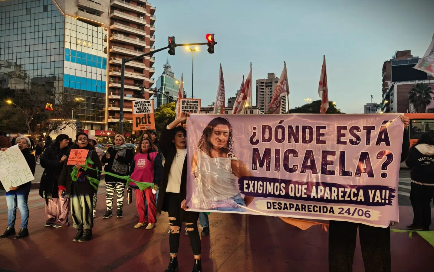 La familia de Mica Albornoz pidió que se agilice la investigación bajo la hipótesis de "trata de personas" thumbnail