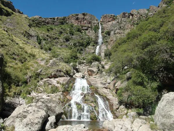 nacimiento mina clavero ©turismocba