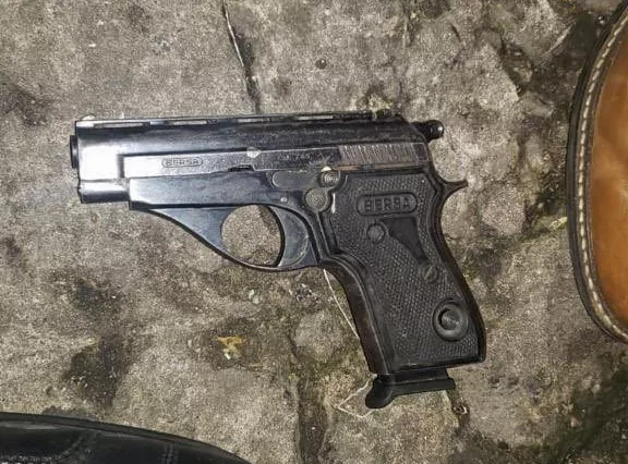 Arma con el que atacaron a Cristina Fernández (NA)