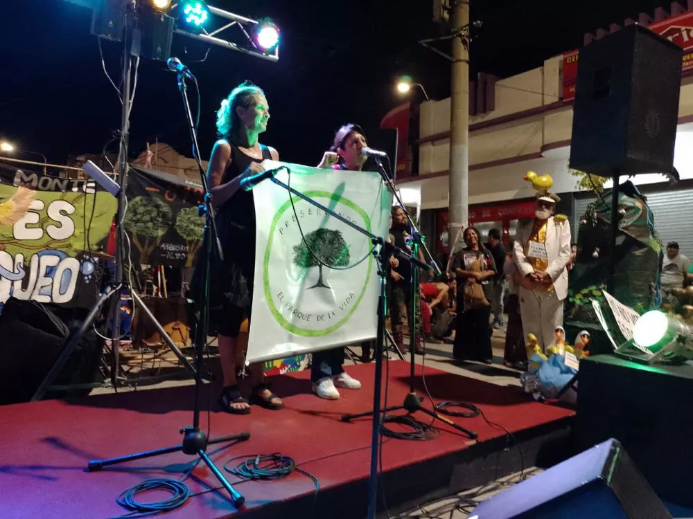 Paola Bernal Caminata por la Vida gentileza