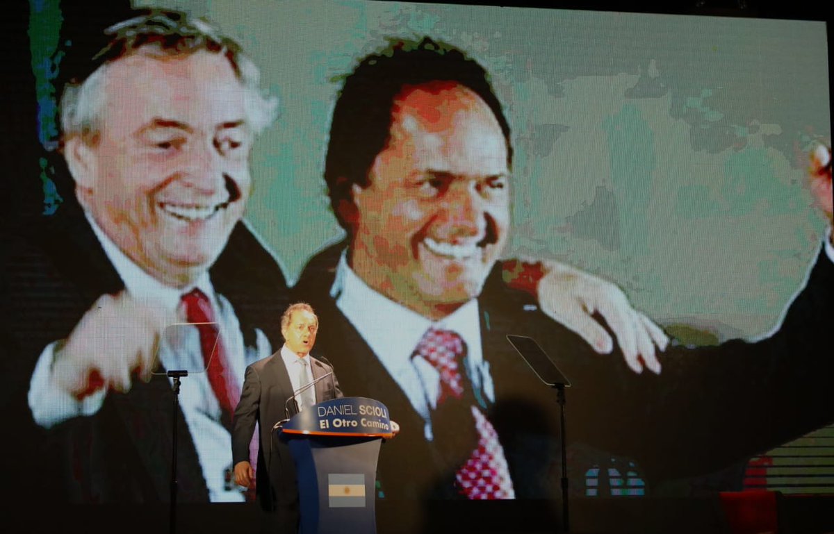 Scioli precandidatura @jorgeferraresi 01