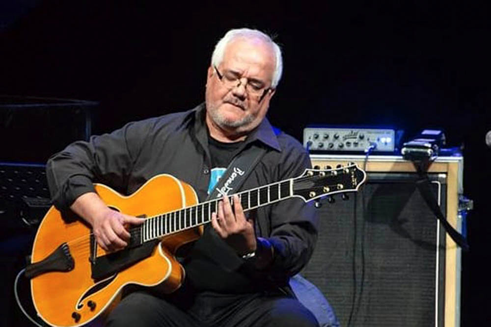 Daniel Corzo