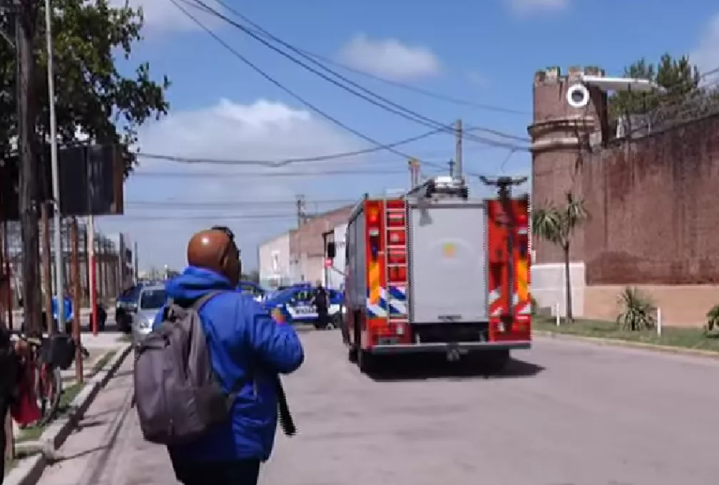 Cárcel incendio captura pantalla emisión Somos Río Cuarto