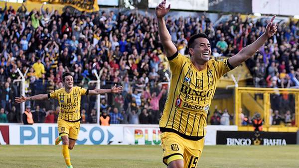 Banfield foto telam