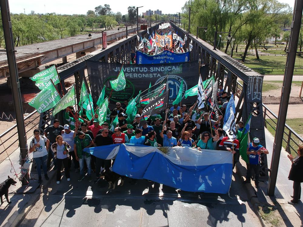 paro nacional en río cuarto by Daniel Ramonell