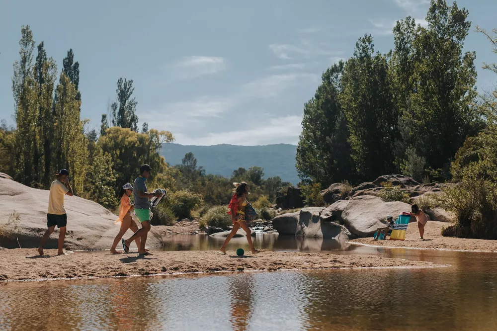 Nono 2-Córdoba-Ruta de las Sierras Centrales -Argentina (La Ruta Natural . Ministerio de Turismo y Deportes de la Nación)