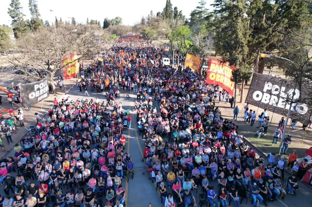 Acto del Partido Obrero en Ciudad Universitaria