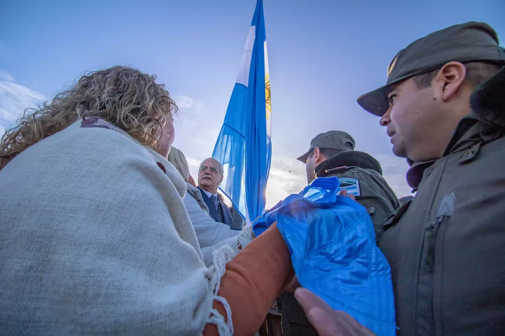 02-04-2023_el_ministro_de_defensa_jorge (1)