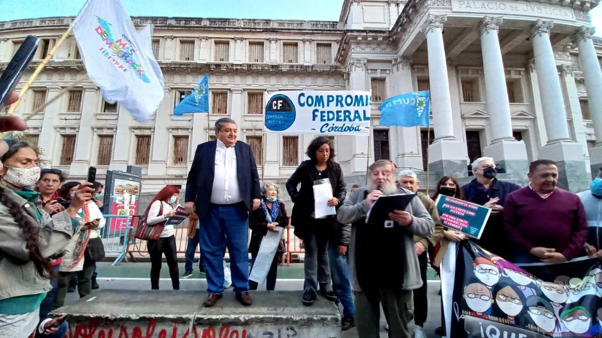 Acto Justicia Democrática by T.Heredia