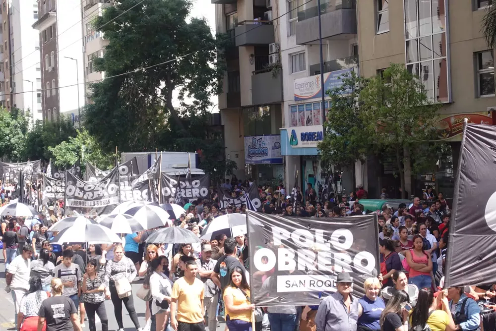 Movilización de Unidad Piquetera en Córdoba (Soledad Díaz García twitter)