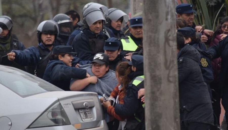 represion docentes