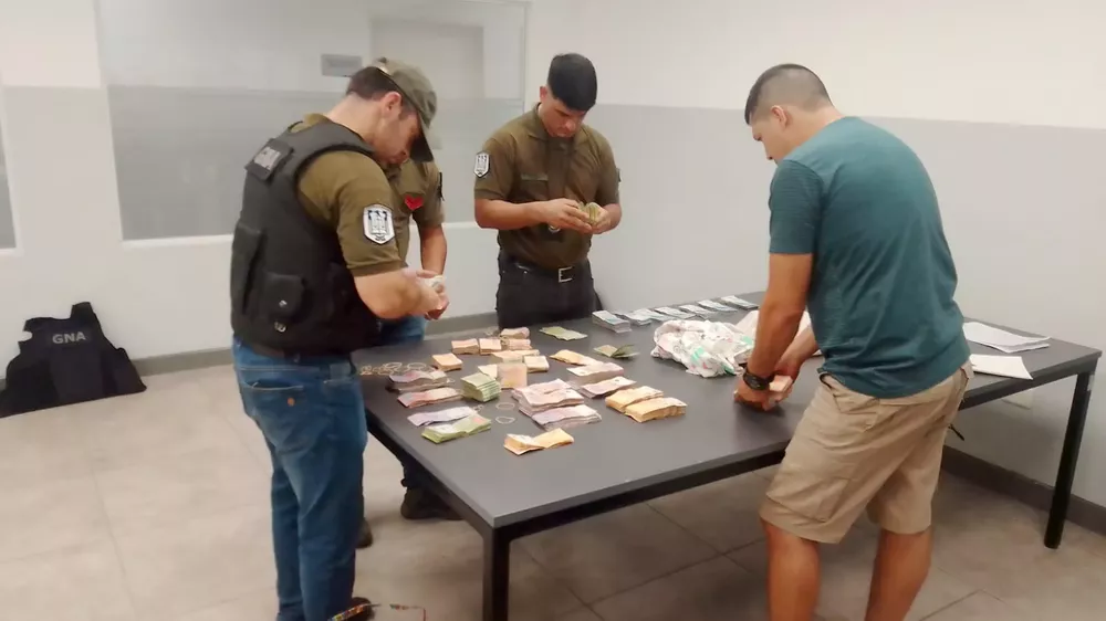 Desbaratan organización narco que operaba en CABA Buenos Aires y Córdoba (Ministerio de Seguridad de la Nación) 2