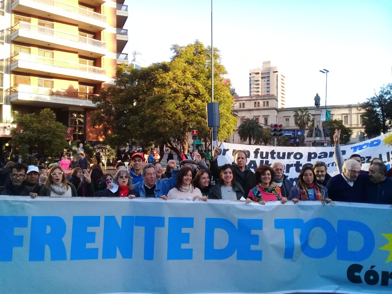 La Plaza es de Todos y gentileza 