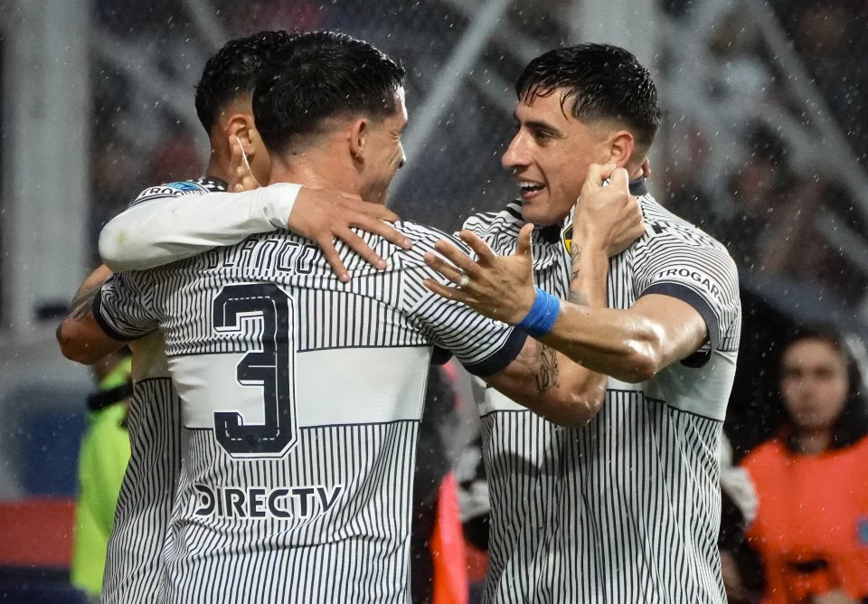 Boca derrotó a San Lorenzo en el Nuevo Gasómetro y suma 9 partidos sin perder thumbnail