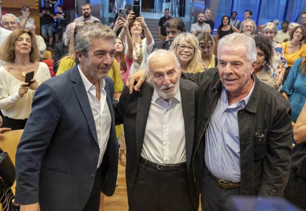 Alterio himenaje by NA