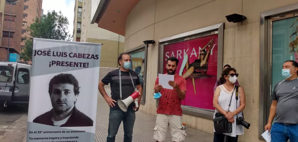 Homenaje a José Luis Cabezas by Cispren