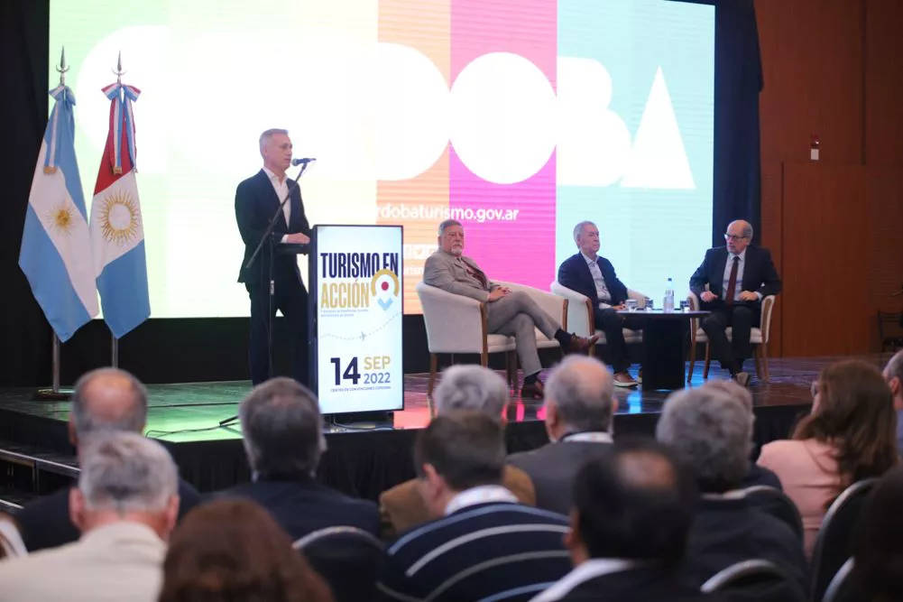 Esteban Avilés by prensa.cba