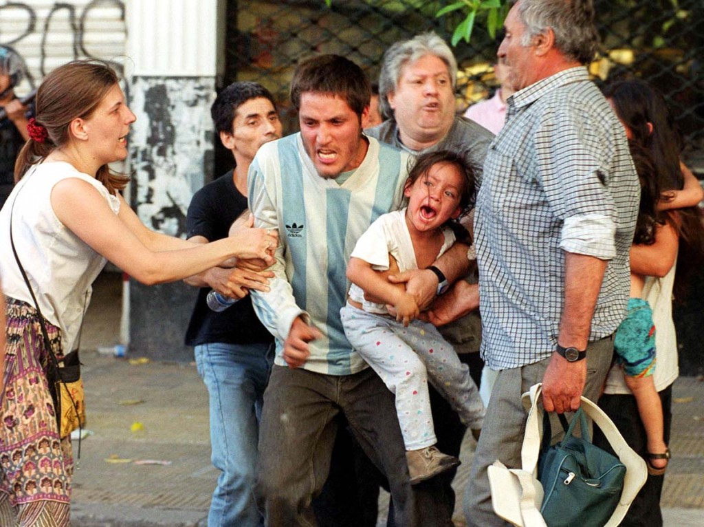 19-20-de-diciembre-2001-10-1024x766
