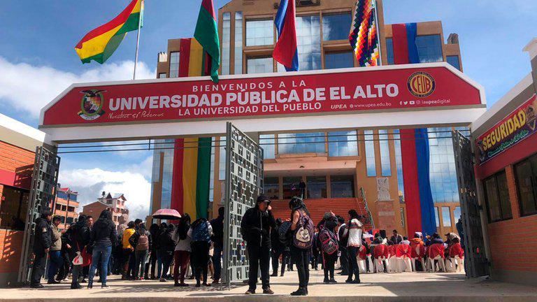 Aumentan los estudiantes fallecidos tras caer de cuarto piso en Bolivia Aumentan los estudiantes fallecidos tras caer de cuarto piso en Bolivia