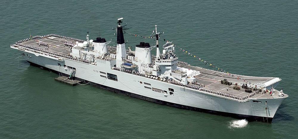 HMS_Invincible