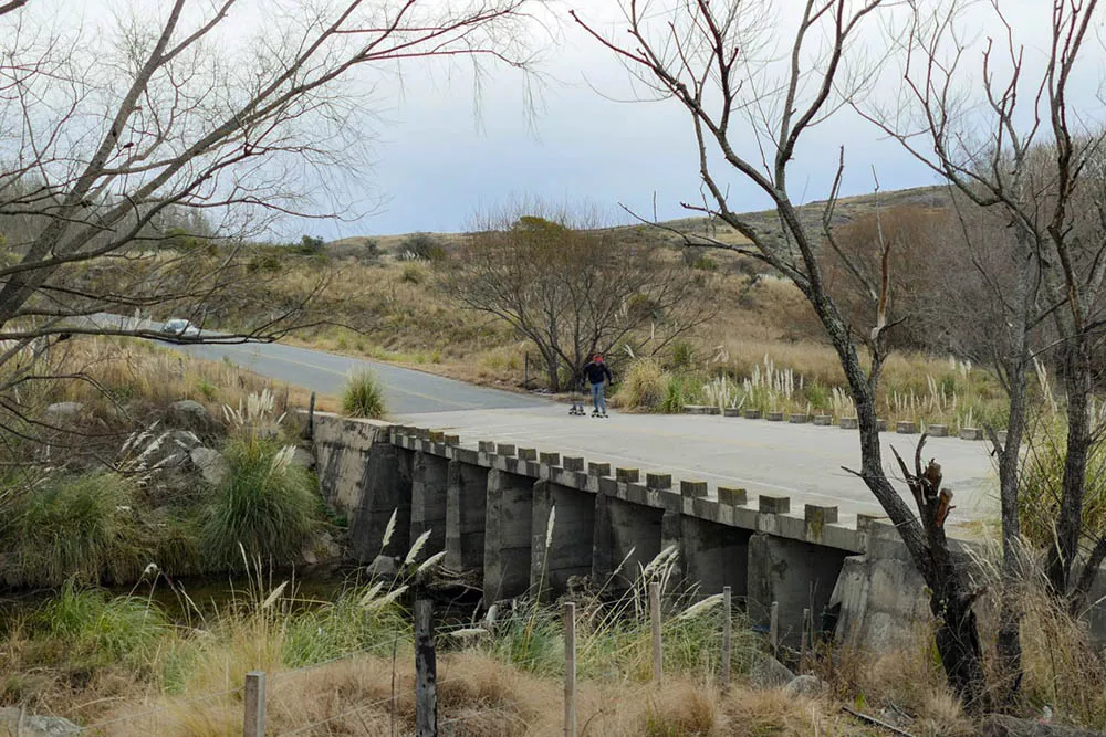 Escaladores, ciclistas, patinadores y hasta equilibristas eligen estos paisajes para entrentenerse