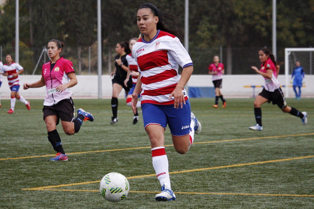 YAEL OVIEDO FUTBOL FEMENINO