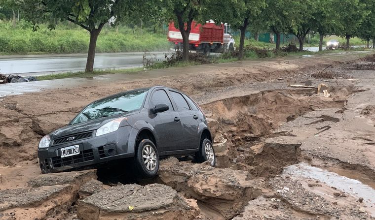 auto hundido Rancagua by Cadena