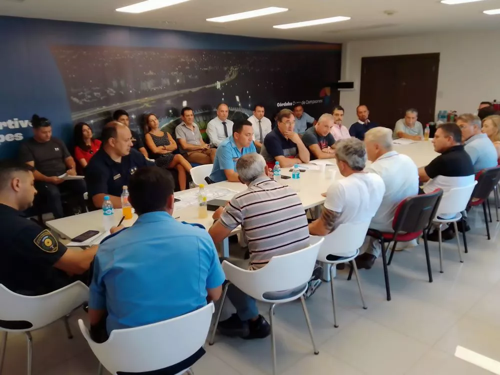 Operativo seg en el Kempes by prensa.cba
