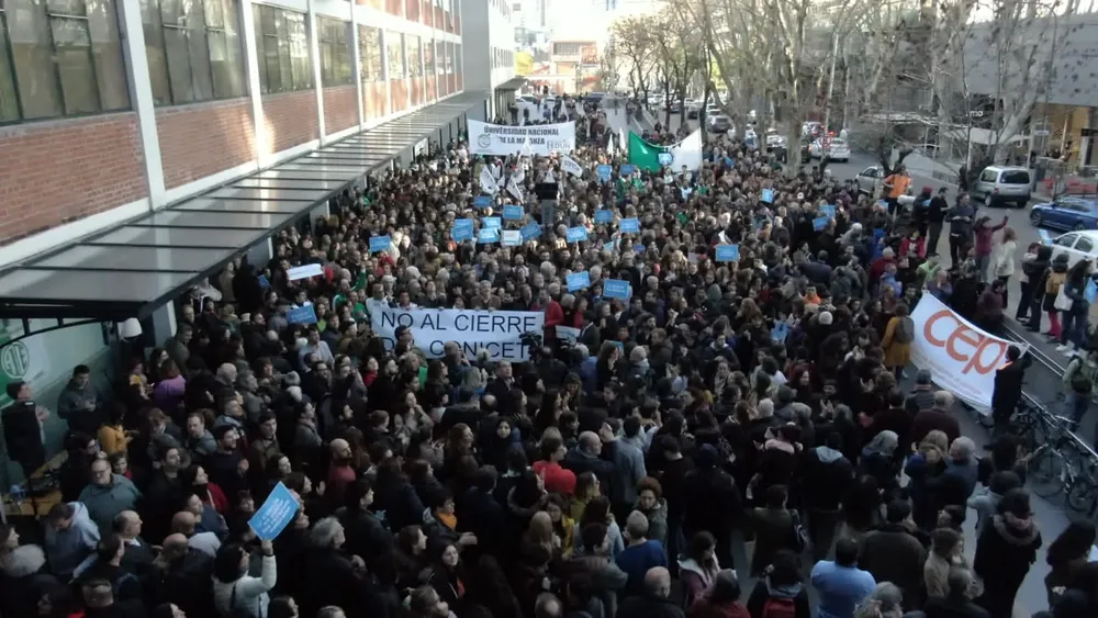 protesta frente al conicet