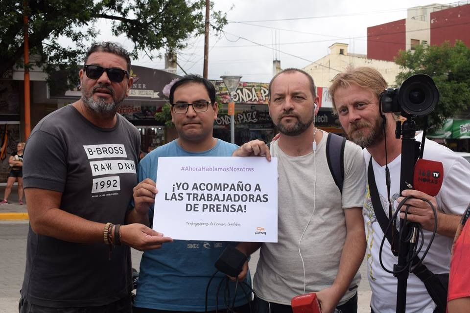 Trabajadoras de prensa en el cucu Julieta Barile (3)