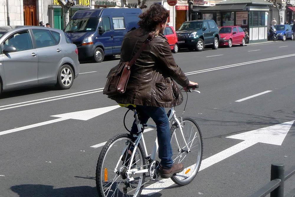 ciclista-urbano © Bicihome