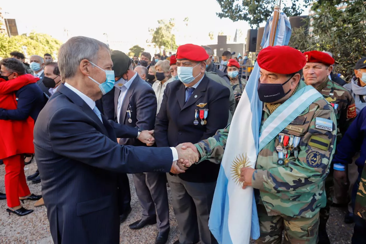 Homenaje a héroes de Malvinas (Gobierno de Córdoba) 2