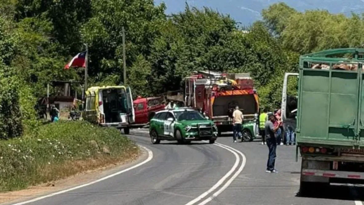 ACCIDENTE-CHOQUE-LINARES by 24 Horas REgiones