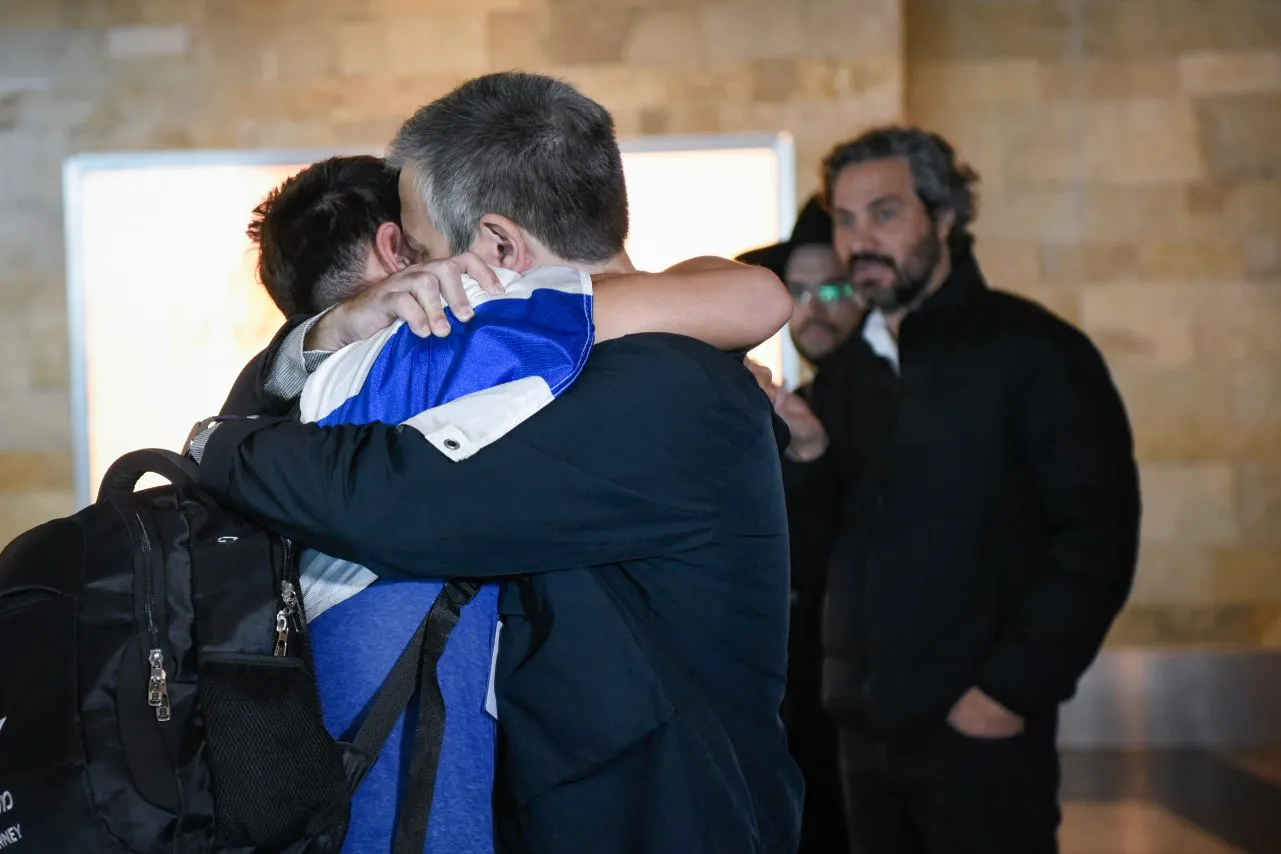 Repatriación de argentinos desde Israel (Twitter Santiago Cafiero) 2