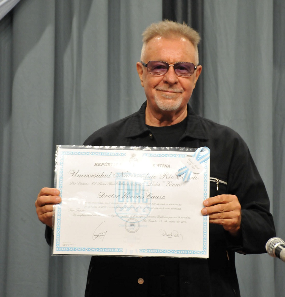 LEON GIECO HONORIS CAUSA