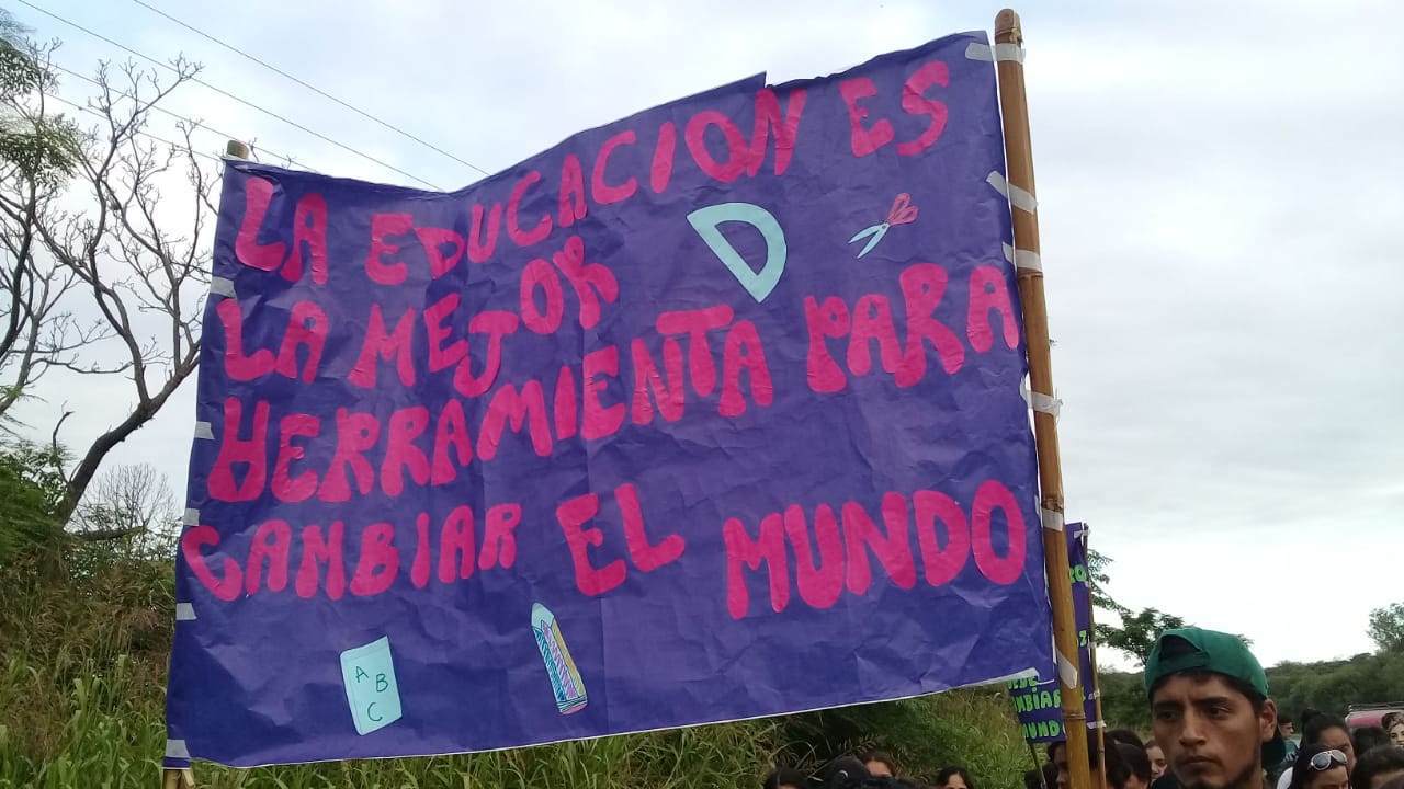 caminata por la educación 7