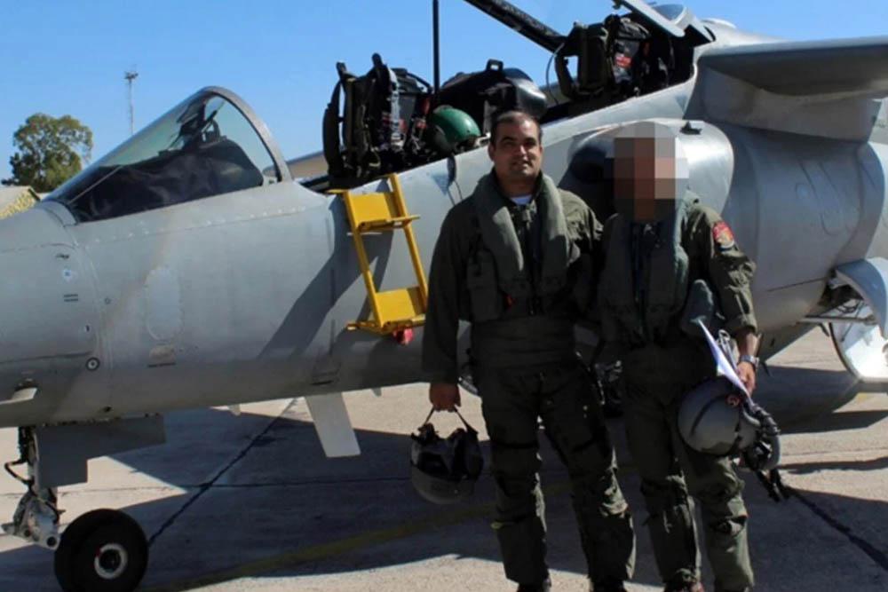 Javier Galvan Piloto