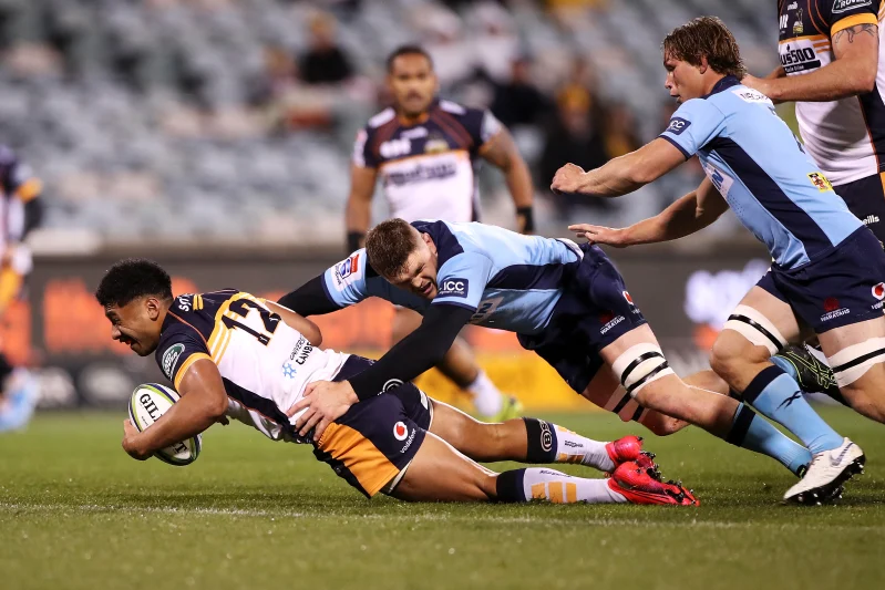 Los Waratahs no pudieron frenar la ofensiva de los Brumbies en el segundo tiempo