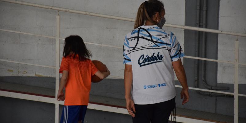 8.4 pipi basquet 1