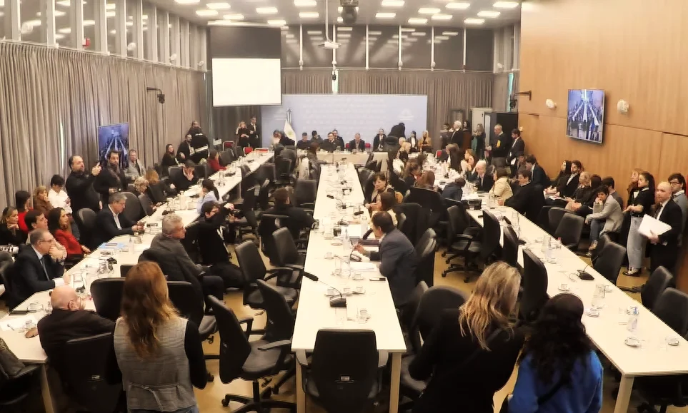 Con ayuda de "dialoguistas", el Gobierno bloquea la prórroga de la emergencia en discapacidad thumbnail