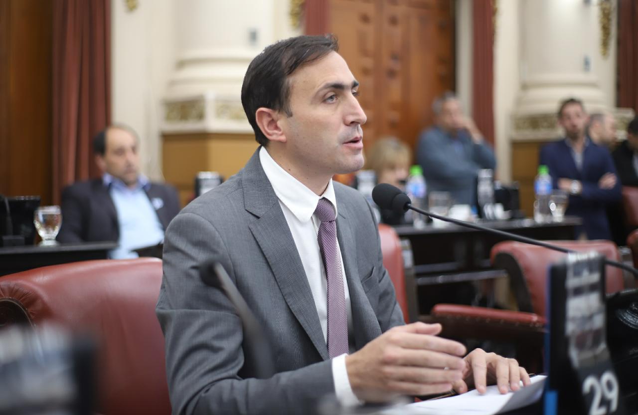 Julian López Prensa Legislatura