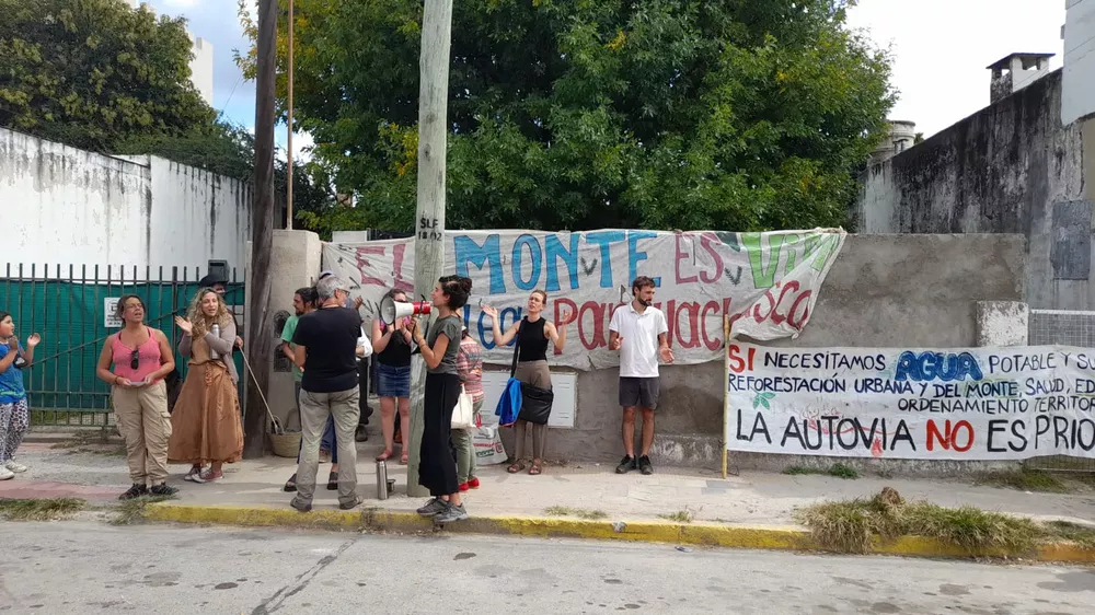protesta contra autovía