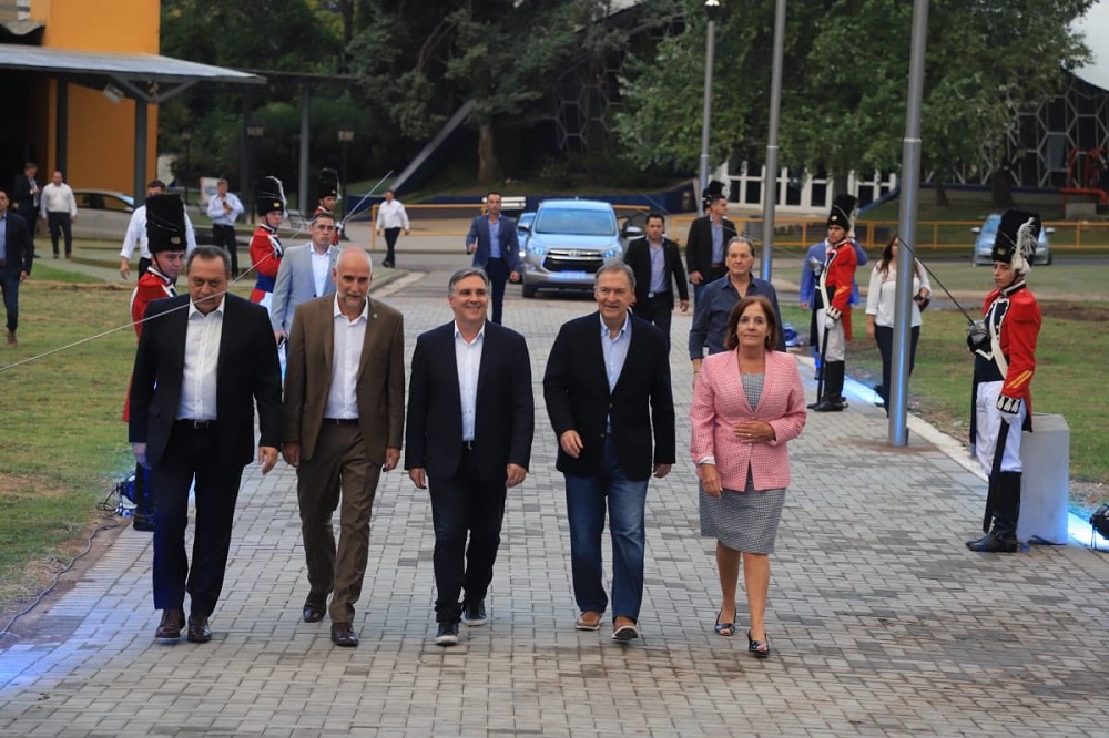 Schiaretti en el Centro de Convenciones by prensa Gobierno de Cba