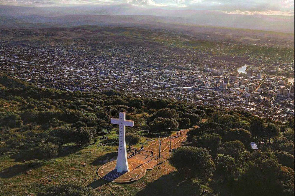 cerro de la cruz atardecer