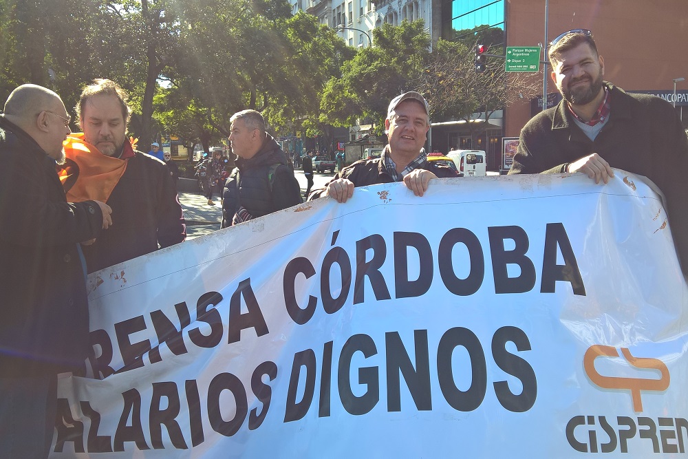 marcha de trabajadores de prensa 2 by gentileza
