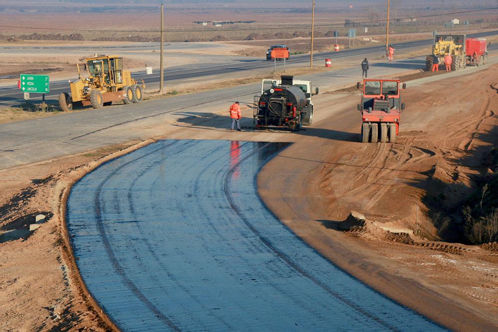 Obra Pública - Vialidad Nac - Bs As - RN7 en Autopista