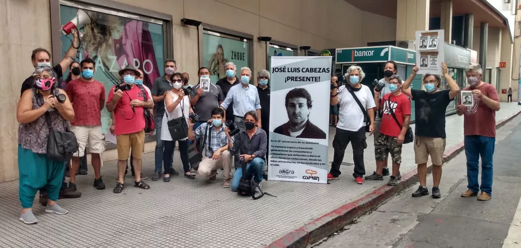 Homenaje a José Luis Cabezas by Cispren