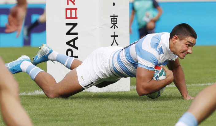 El wing cordobés Santiago Carreras anotó su primer try mundialista bajo los palos
